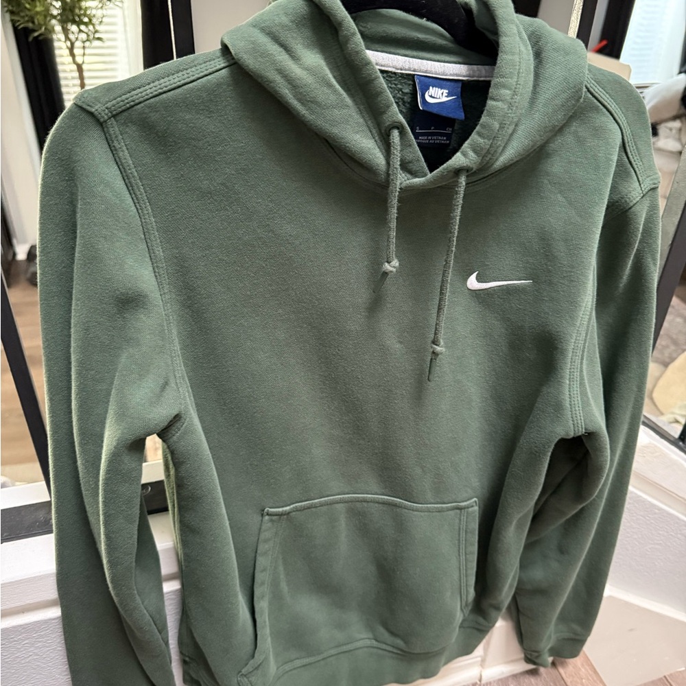 Nike Green Pullover Hoodie Sweatshirt